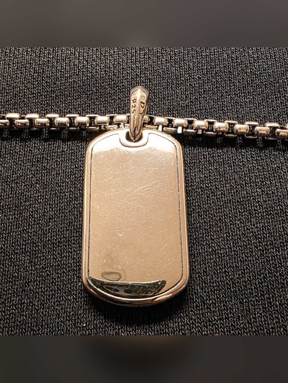David Yurman Black Onyx Dog Tag Pendant Necklace. Yurman Box Chain 22"L × 2.7mmW - Picture 3 of 6